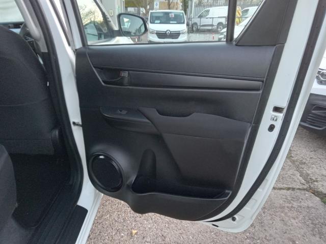 2021 Toyota Hilux Active D/Cab Pick Up 2.4 D-4D (MK21UZE) Image 27
