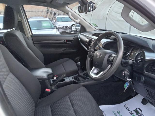 2021 Toyota Hilux Active D/Cab Pick Up 2.4 D-4D (MK21UZE) Image 28