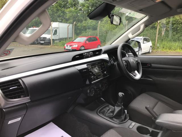 2022 Toyota Hilux Active D/Cab Pick Up 2.4 D-4D (MK72KXM) Image 14