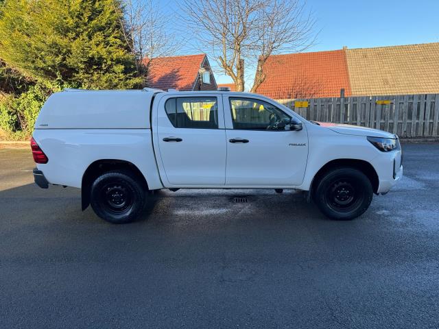 2022 Toyota Hilux Active D/Cab Pick Up 2.4 D-4D (MK72KXW) Image 10