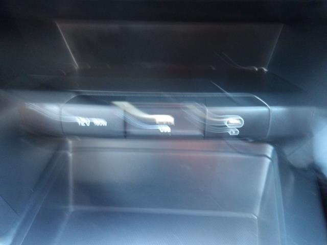 2023 Kia Ceed 1.5T Gdi Isg 2 5Dr (ML73TXM) Image 31