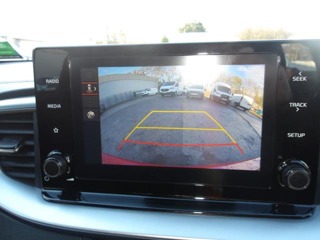 2023 Kia Ceed 1.5T Gdi Isg 2 5Dr (ML73TXM) Image 28