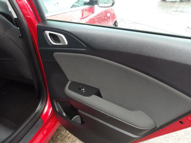 2023 Kia Ceed 1.5T Gdi Isg 2 5Dr (ML73TXM) Image 18