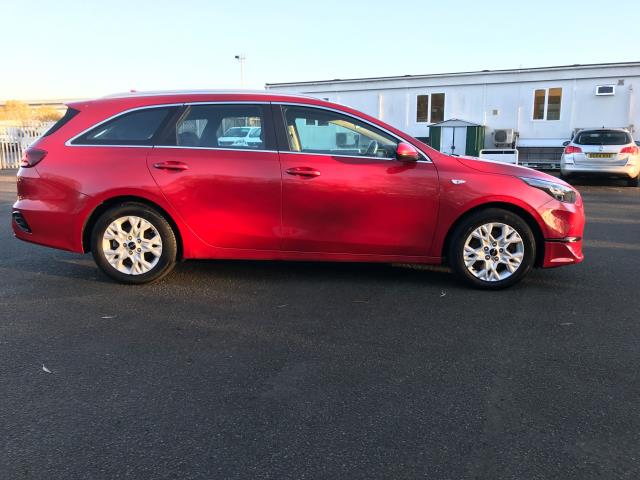 2023 Kia Ceed 1.5T Gdi Isg 2 5Dr (ML73TYW) Image 3