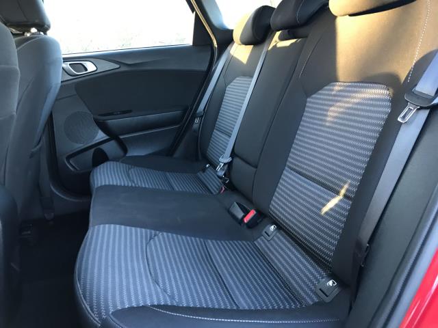 2023 Kia Ceed 1.5T Gdi Isg 2 5Dr (ML73TYW) Image 10