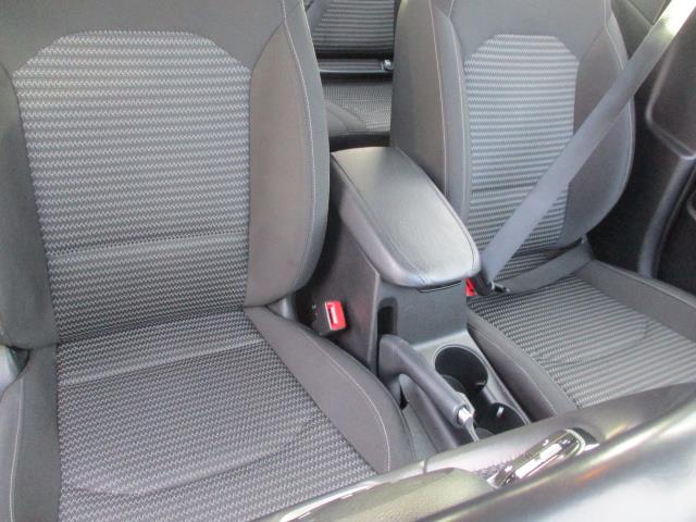 2023 Kia Ceed 1.5T Gdi Isg 2 5Dr (ML73TZD) Image 13