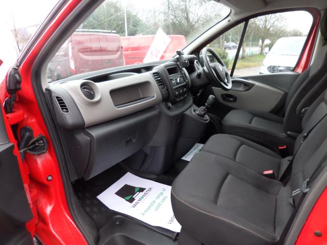 2019 Renault Trafic Sl27 Energy Dci 125 Business+ Van Euro 6 ( 68 MPH Limited) (MM19YEX) Image 9