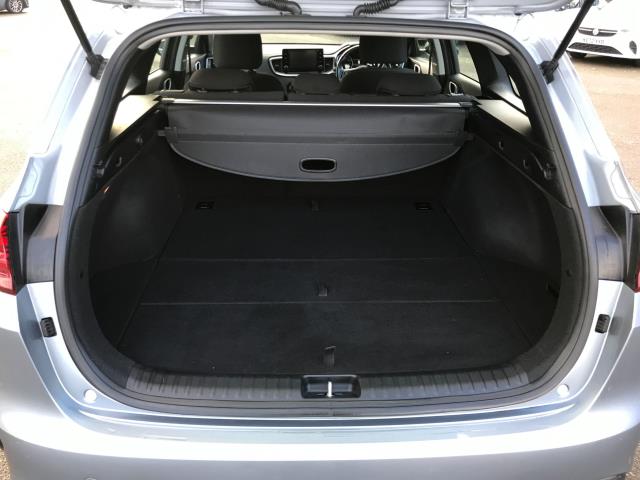 2023 Kia Ceed 1.5T Gdi Isg 2 5Dr (MT73BXF) Image 20