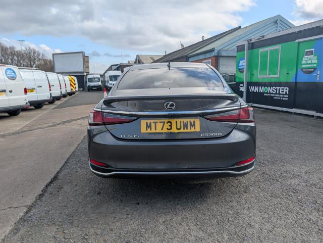 2023 Lexus Es 300H 2.5 4Dr Cvt Premium Edition (MT73UWM) Image 8