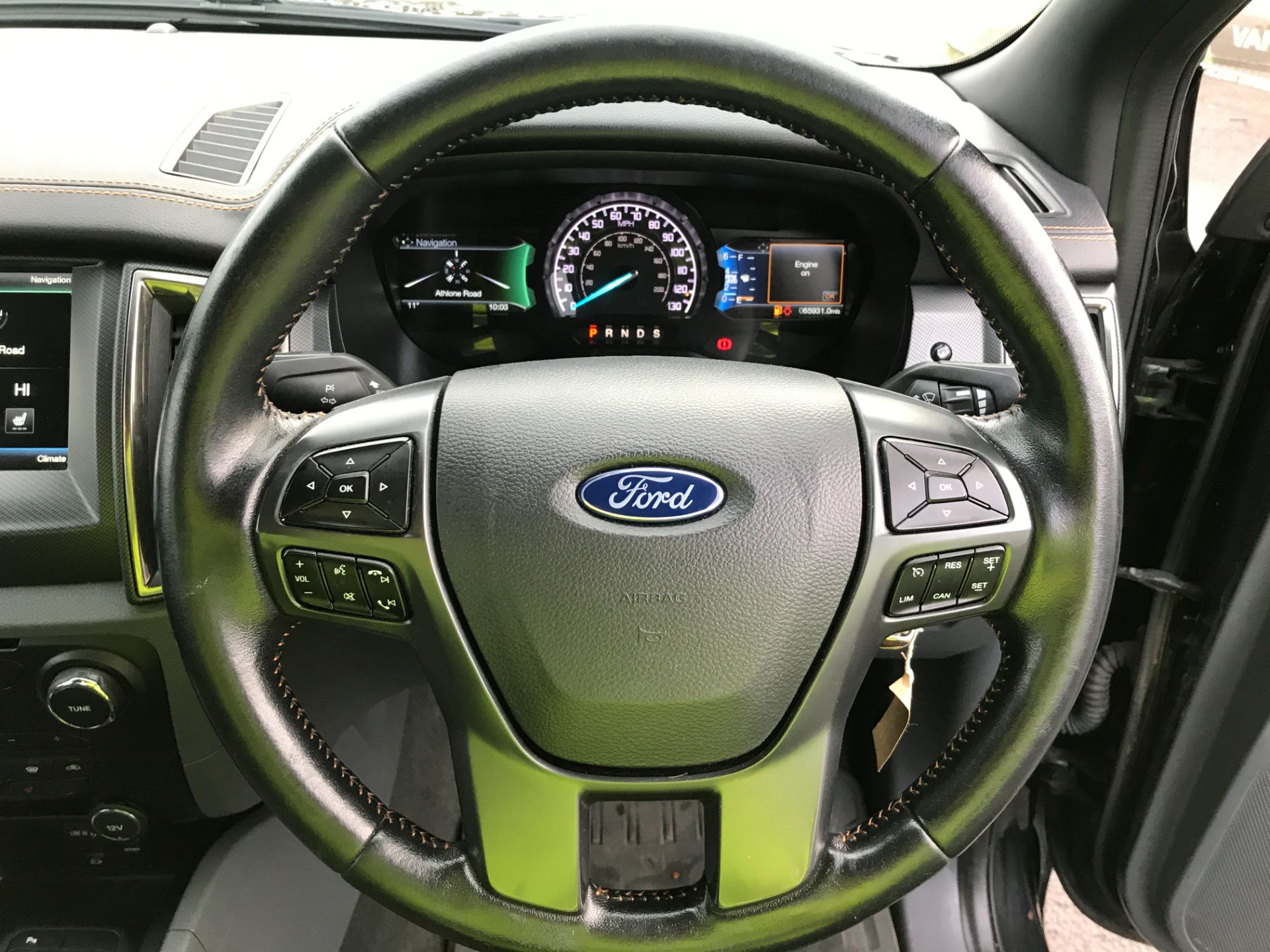 2016 Ford Ranger WILDTRAK DOUBLE CAB 4X4 3.2TDCI 200PS AUTOMATIC EURO 6 (MV66XUU) Image 14