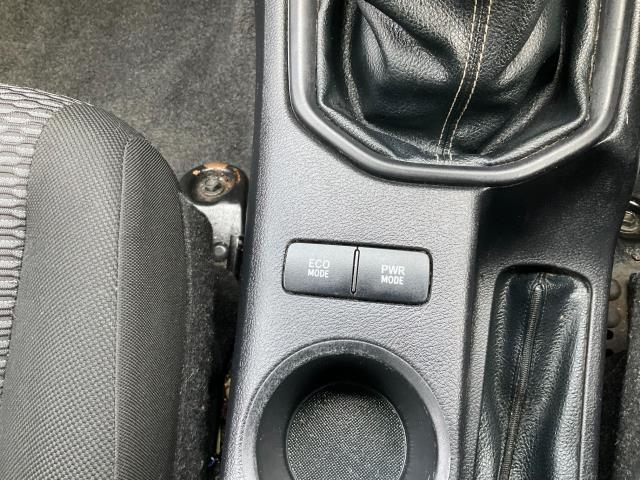 2019 Toyota Hilux Active D/Cab Pick Up 2.4 D-4D (MV69YCX) Image 25