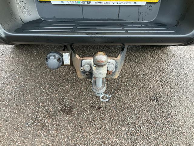 2019 Toyota Hilux Active D/Cab Pick Up 2.4 D-4D (MV69YCX) Image 36