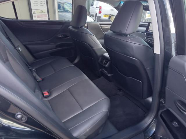 2023 Lexus Es 300H 2.5 4Dr Cvt Premium Edition (MW73VXS) Image 22