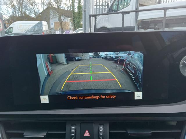 2023 Lexus Es 300H 2.5 4Dr Cvt Premium Edition (MW73VXS) Image 42