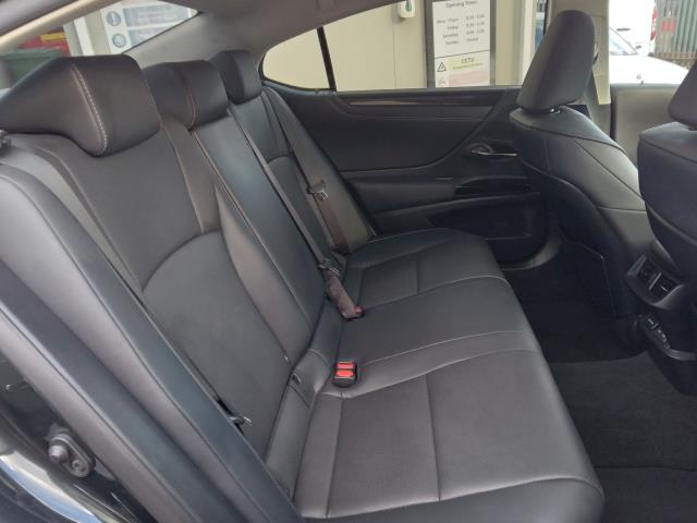 2023 Lexus Es 300H 2.5 4Dr Cvt Premium Edition (MW73VXS) Image 24