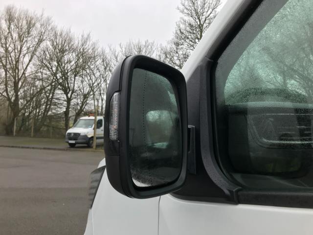 2022 Renault Trafic Sl28 Blue Dci 110 Business Van (NG22NGE) Image 18