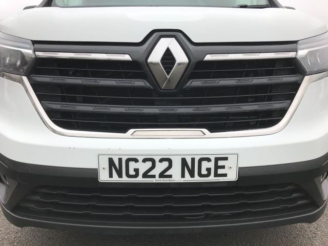 2022 Renault Trafic Sl28 Blue Dci 110 Business Van (NG22NGE) Image 14