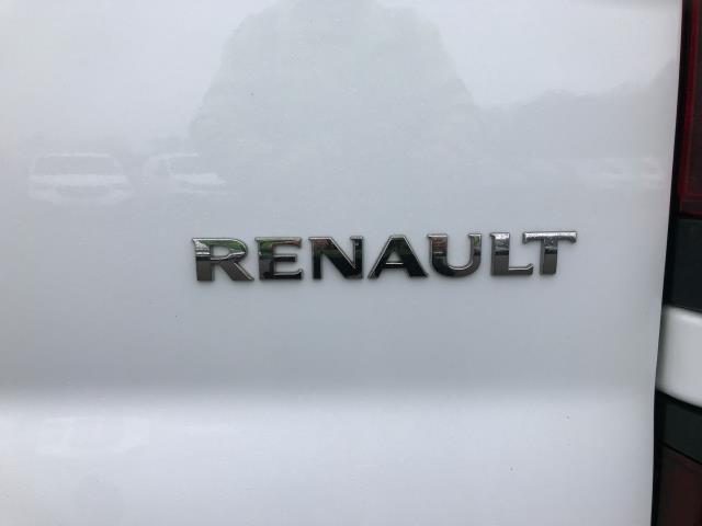2022 Renault Trafic Sl28 Blue Dci 110 Business Van (NG22NGE) Image 20