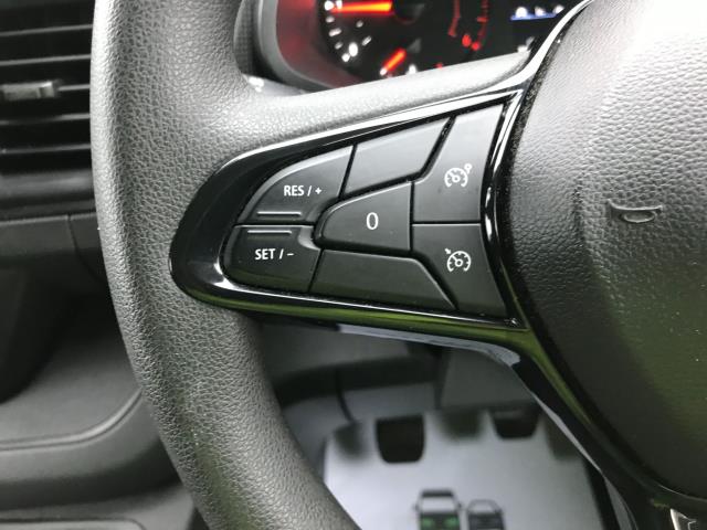 2022 Renault Trafic Sl28 Blue Dci 110 Business Van (NG22NGE) Image 28