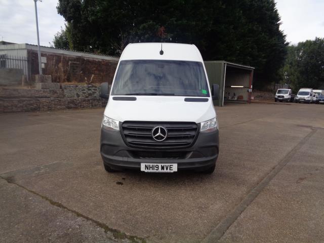 2019 Mercedes-Benz Sprinter 3.5T H2 L2 RWD Van  (NH19WVE) Image 2