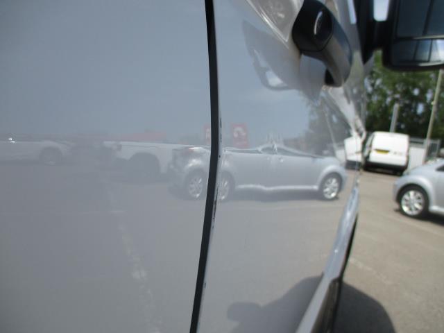 2022 Volkswagen Crafter 2.0 Tdi 140Ps Startline Business High Roof Van (NJ72PDZ) Image 33