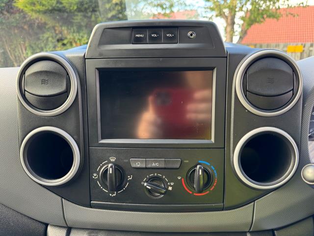 2018 Peugeot Partner 850 1.6 Bluehdi 100 Professional Van [Non Ss] Euro 6 (NU18FDN) Image 21