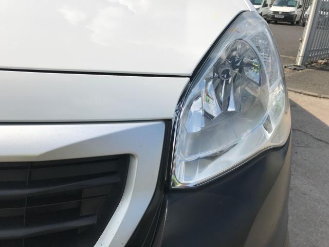 2018 Peugeot Partner L1 850 1.6BLUEHDI 100PS PROFESSIONAL EURO 6 (NU18FHP) Image 27
