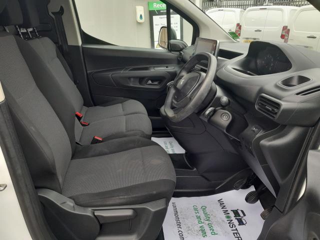 2019 Peugeot Partner 1000 1.5 Bluehdi 100 Professional Van (NU19AEY) Image 14