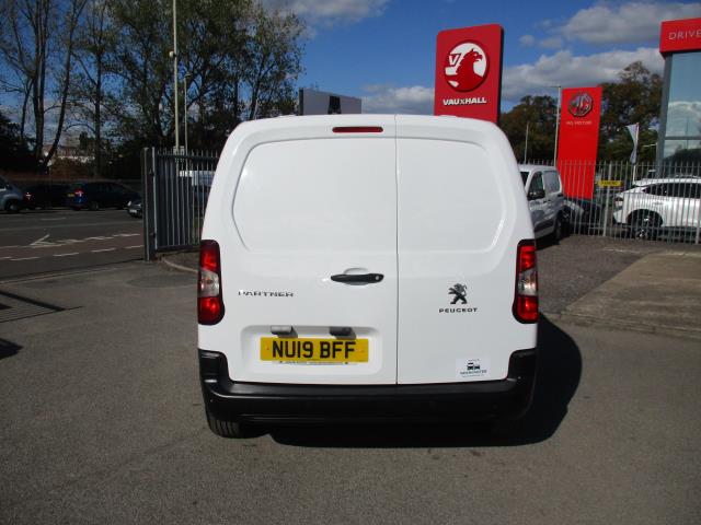 2019 Peugeot Partner 1000 1.5 Bluehdi 100 Professional Van (NU19BFF) Image 6