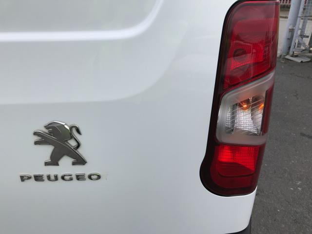 2020 Peugeot Partner L1 1000 1.5BLUE HDI 100PS PROFESSIONAL EURO 6 (NU20AWJ) Image 29