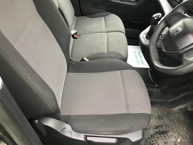 2020 Peugeot Partner L1 1000 1.5BLUE HDI 100PS PROFESSIONAL EURO 6 (NU20BFO) Image 16