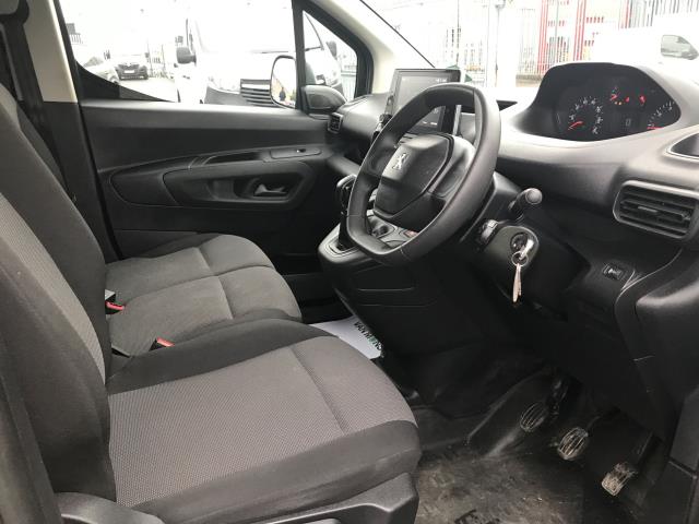 2020 Peugeot Partner L1 1000 1.5BLUE HDI 100PS PROFESSIONAL EURO 6 (NU20BFO) Image 24