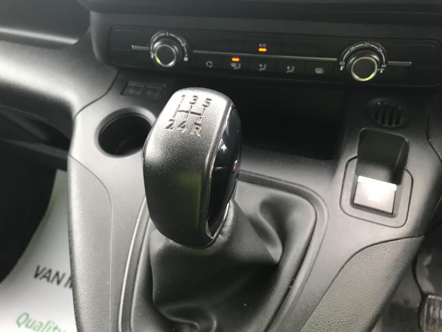 2020 Peugeot Partner L1 1000 1.5BLUE HDI 100PS PROFESSIONAL EURO 6 (NU20BFO) Image 18