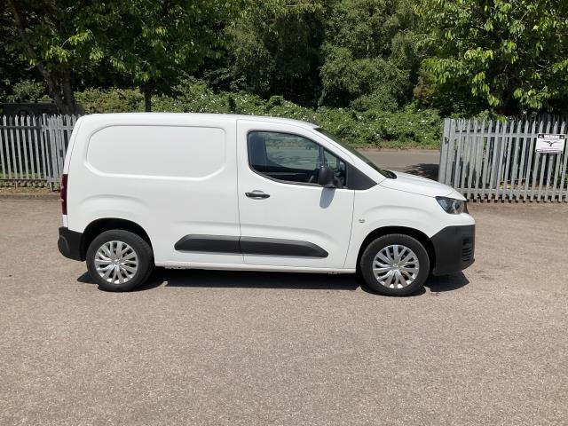 2020 Peugeot Partner 1000 1.5 Bluehdi 100 Professional Van (NU20CUY) Image 13