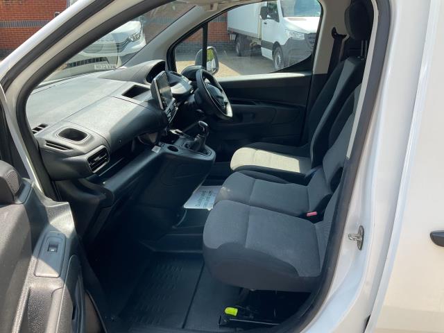 2020 Peugeot Partner 1000 1.5 Bluehdi 100 Professional Van (NU20CUY) Image 7