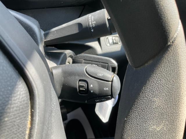 2020 Peugeot Partner 1000 1.5 Bluehdi 100 Professional Van (NU20CUY) Image 28