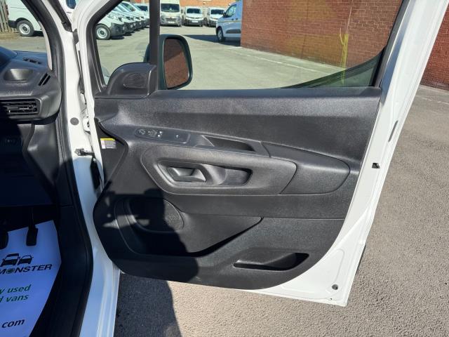 2020 Peugeot Partner 1000 1.5 Bluehdi 100 Professional Van Euro 6 (NU20CVA) Image 18