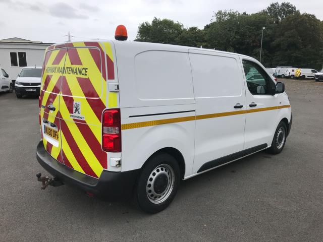 2020 Peugeot Expert 1000 1.5 Bluehdi 100 Professional Van (NU20DFA) Image 11