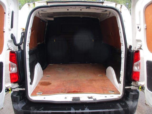 2020 Peugeot Partner 1000 1.5 Bluehdi 100 Professional Van (NU20EDF) Image 29