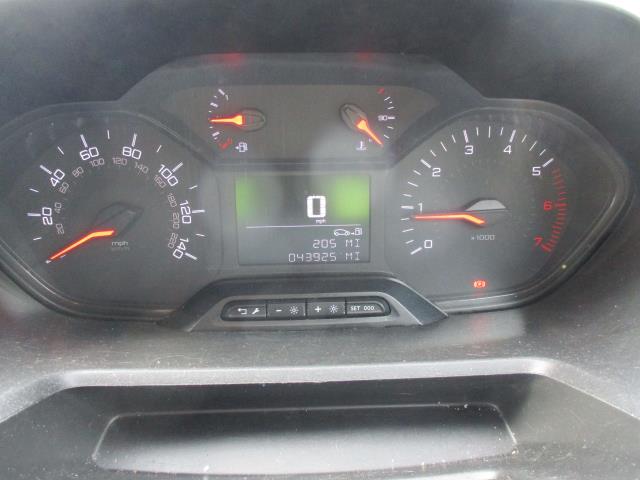 2020 Peugeot Partner 1000 1.5 Bluehdi 100 Professional Van (NU20EDF) Image 14