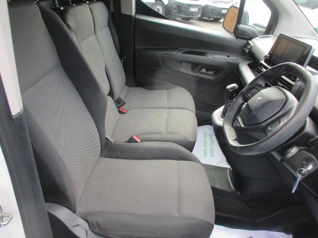2020 Peugeot Partner 1000 1.5 Bluehdi 100 Professional Van (NU20EDF) Image 12