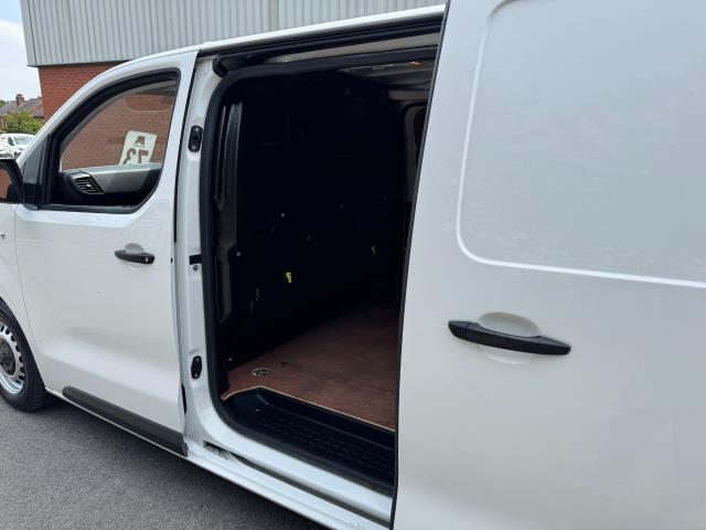 2020 Peugeot Expert L1 H1 1000 1.5 Bluehdi 100 Professional Van (NU20FJO) Image 41