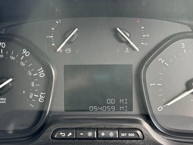 2020 Peugeot Expert L1 H1 1000 1.5 Bluehdi 100 Professional Van (NU20FJO) Image 12