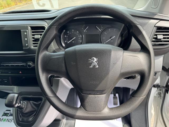 2020 Peugeot Expert L1 H1 1000 1.5 Bluehdi 100 Professional Van (NU20FJO) Image 22