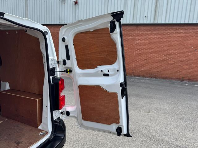 2020 Peugeot Expert L1 H1 1000 1.5 Bluehdi 100 Professional Van (NU20FJO) Image 55