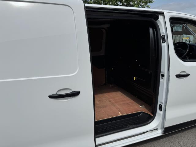 2020 Peugeot Expert L1 H1 1000 1.5 Bluehdi 100 Professional Van (NU20FJO) Image 44