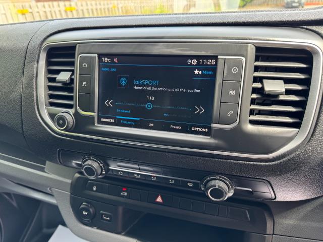 2020 Peugeot Expert L1 H1 1000 1.5 Bluehdi 100 Professional Van (NU20FJO) Image 25