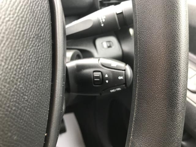 2020 Peugeot Partner 1000 1.5 Bluehdi 100 Professional Van (NU20GFV) Image 27