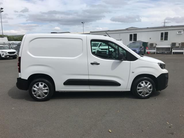 2020 Peugeot Partner 1000 1.5 Bluehdi 100 Professional Van (NU20GFV) Image 12