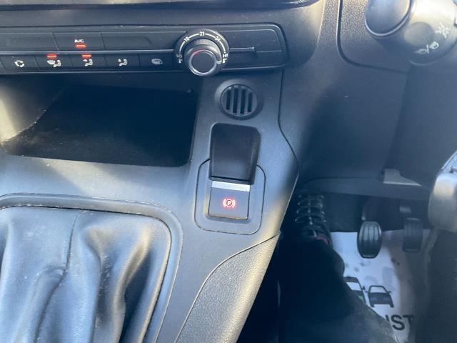 2020 Peugeot Partner 1000 1.5 Bluehdi 100 Professional Van (NU20GFX) Image 23